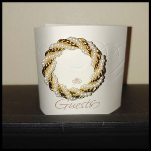 Vintage Circle Brooch, twisted strands